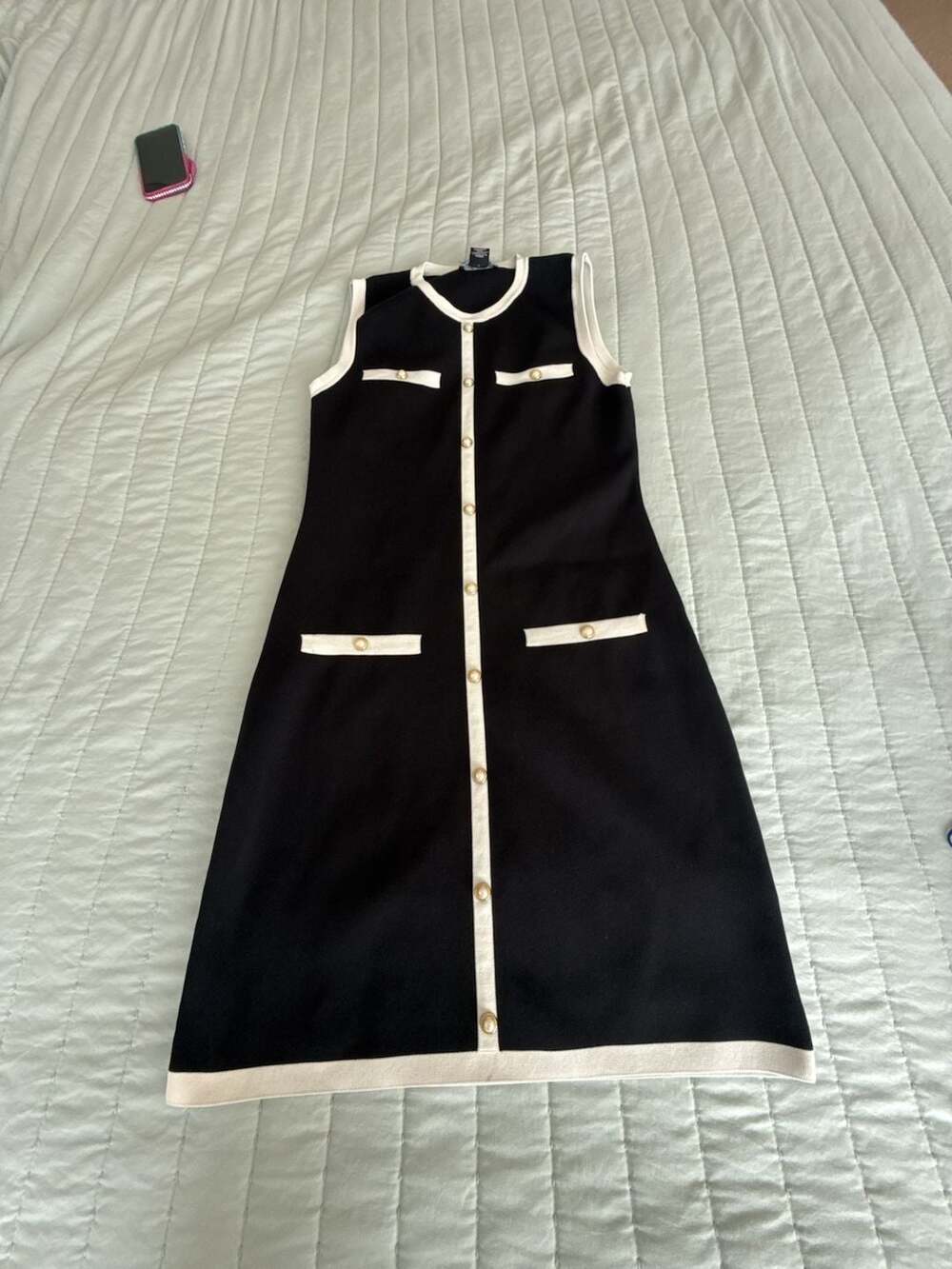 Sincerely Jules Sleeveless Sweater Dress Size M Black White Gold Buttons